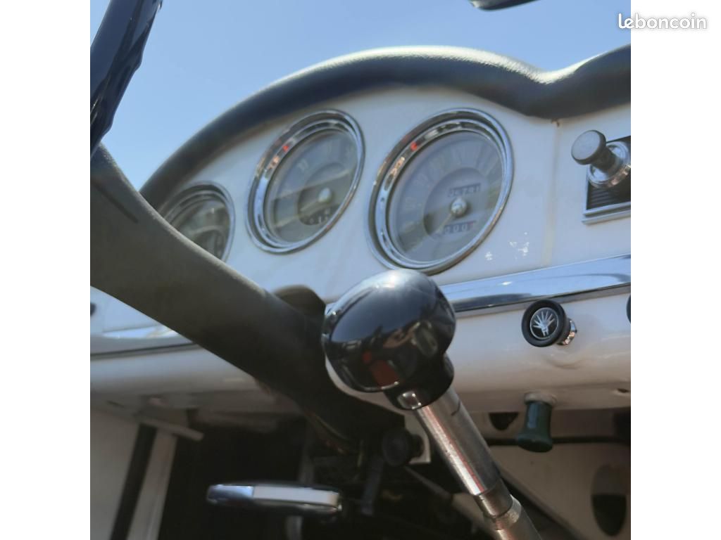 Alfa romeo giulietta spider (image 16)