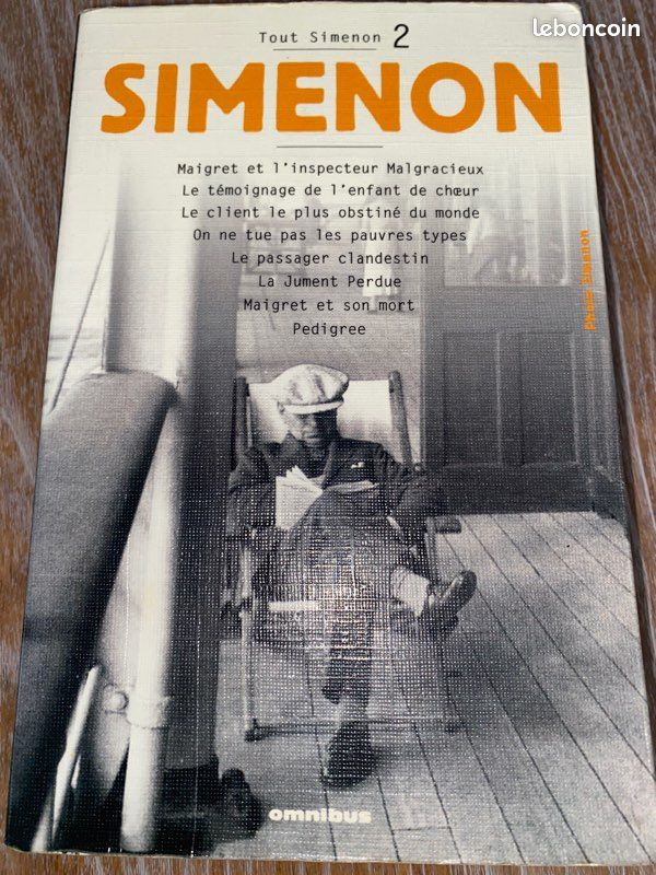 Maigret et l'enfant de choeur: unknown author: 9782264011206
