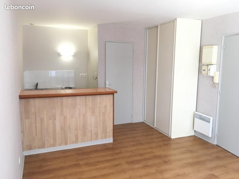 Studio 1 pièce 22 m² - Limoges 87000 (image principale 3)