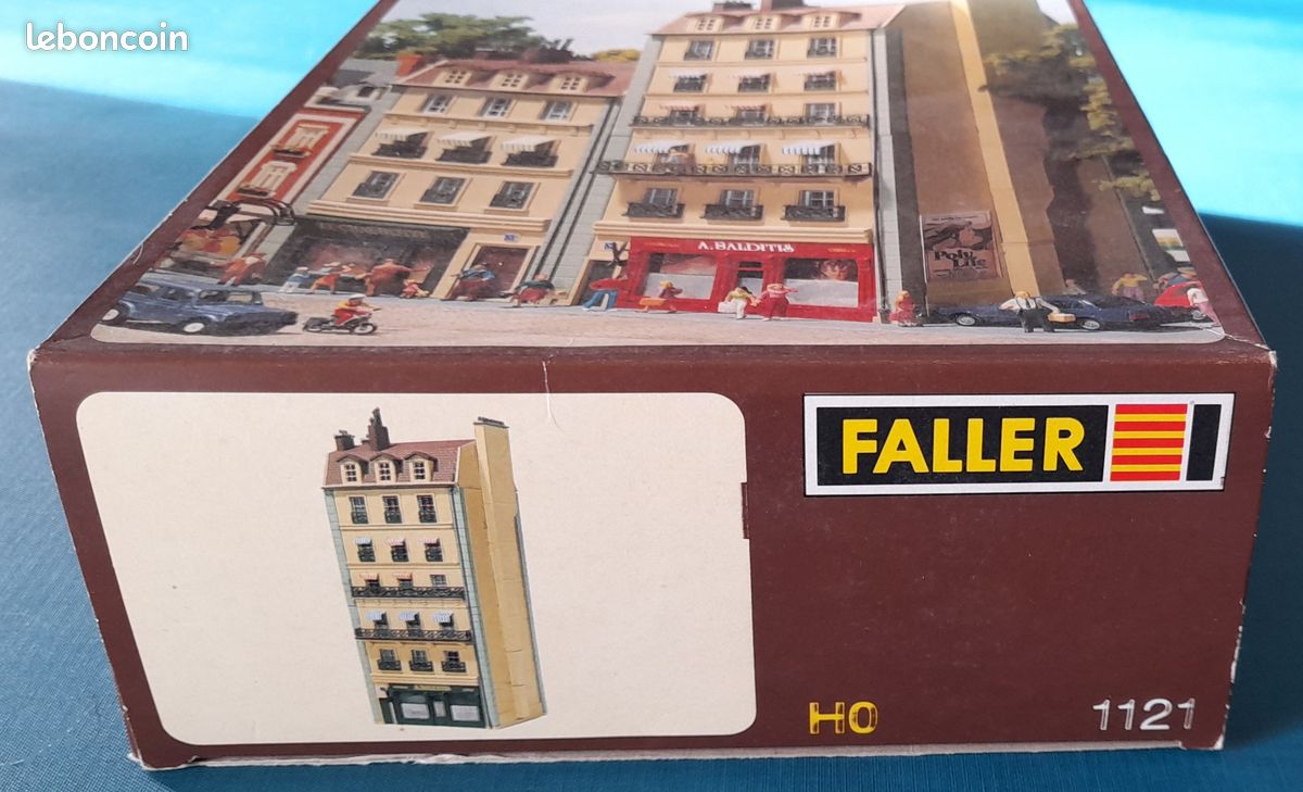 Maquette Faller HO Rangée D'immeubles N°130915 - Pour Train électrique, Occasion