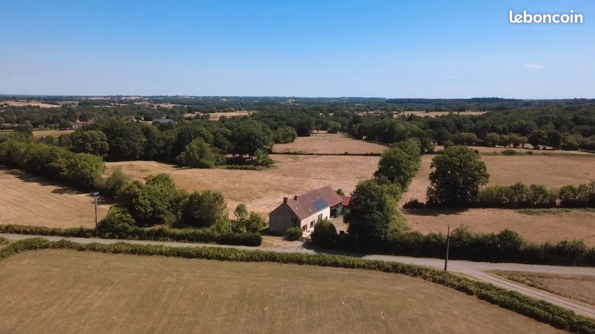 Maison 5 pièces 135 m² · à Orsennes · 135 m² · 96 000 €