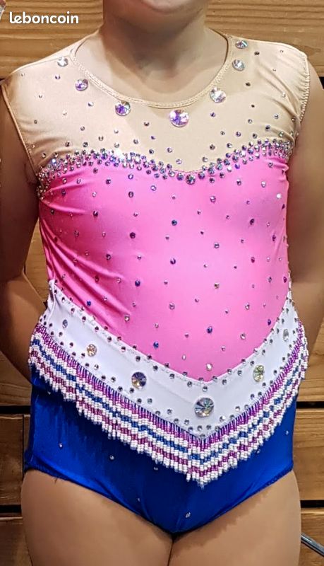 Justaucorps de twirling 10/12 ans selon la morphologie (image 1)