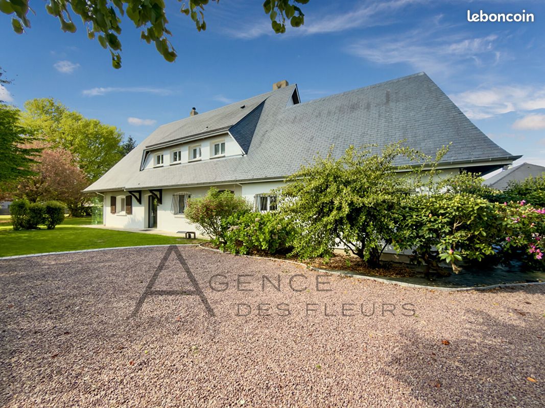 Maison 7 pièces 185 m² · à Le Thuit de l'Oison · 185 m² · 379 900 €