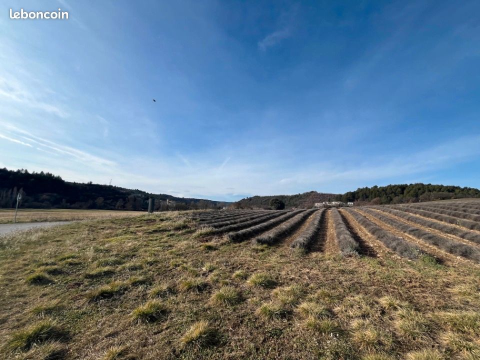 Terrain 623 m² Roumoules · 92 000 €