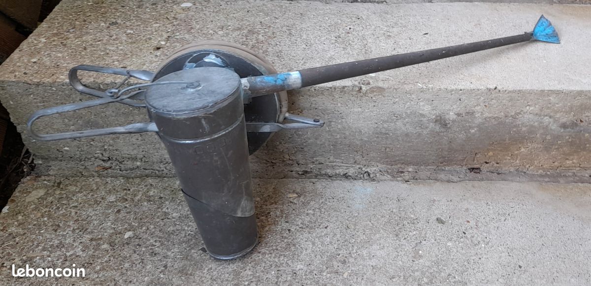 Pulvérisateur à soufflet (image 1)