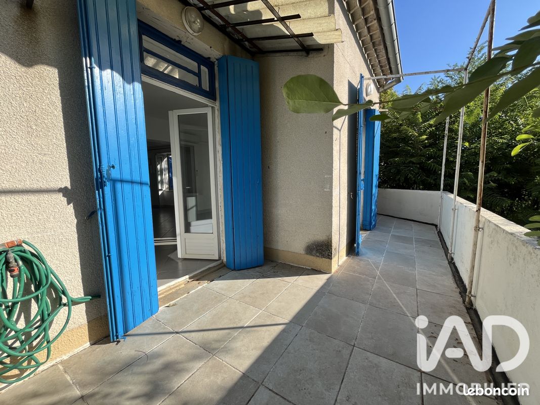 Appartement 5 pièces 95 m² · à Goudargues · 95 m² · 928 €/mois