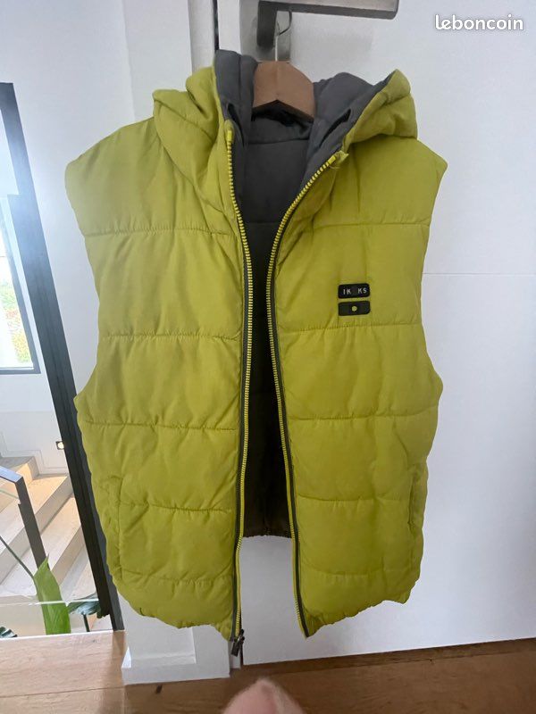 IKKS - 10 ans - Veste à capuche réversible sans manches (image 3)