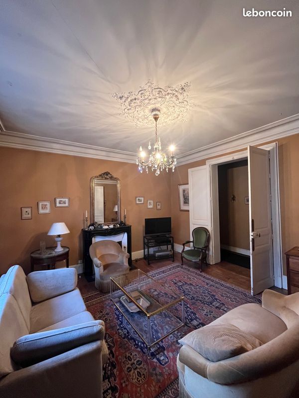 Appartement 5 pièces 120m2. Prix en baisse. De particulier à particulier - Limoges 87000 Centre-Hôtel de Ville Emailleurs (image principale 1)