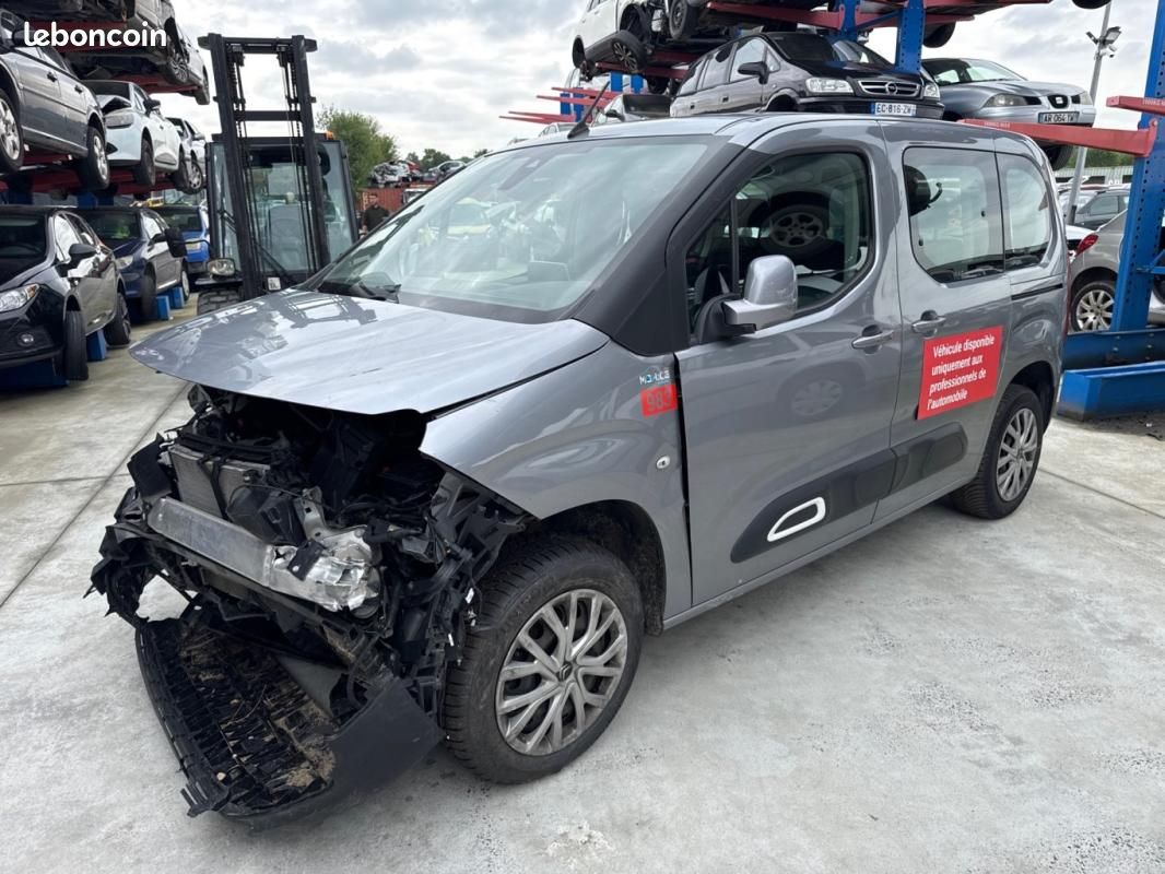 Citroën Berlingo 3 M PHASE 1 1.5 BLUE HDI - 16V TURBO (image 2)