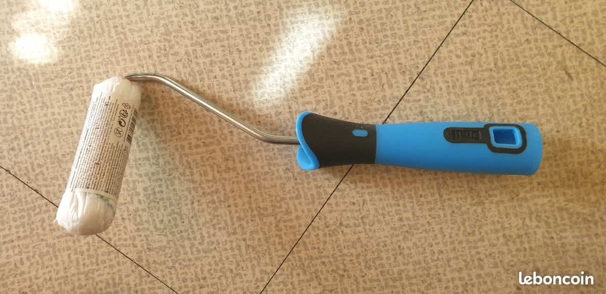 Petit rouleau de peinture neuf (image 1)