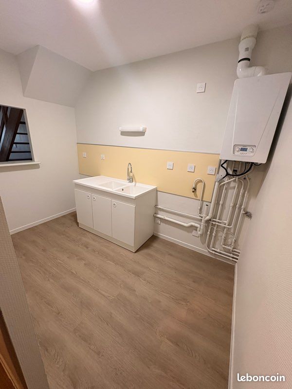Parking 4 pièces 120 m² · à Chaumont · 120 m² · 700 €