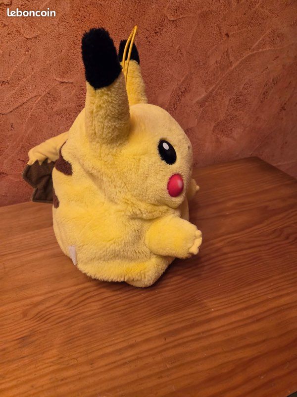 Range pyjama pickachu (image 1)