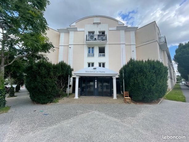 Studio meublé, RER A Cergy Le haut, sans vis-à-vis