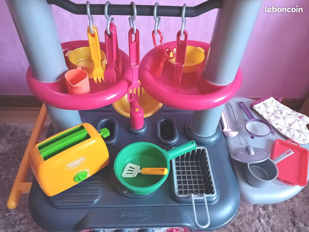 Cuisine équipée pour enfant avec accessoires (image 8)