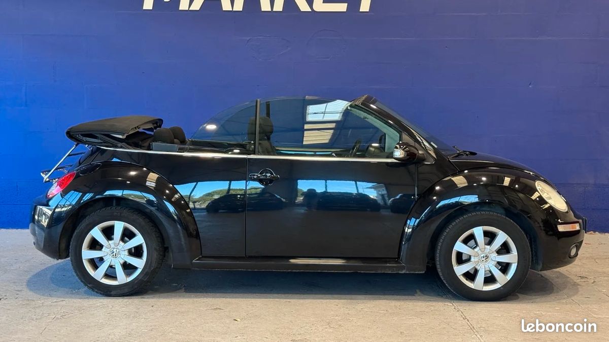 Volkswagen New Beetle Cabriolet 1.6 102ch - Distribution neuve - Rien à prévoir - Sièges chauffants - Climatisation - Radar de recul (image 6)