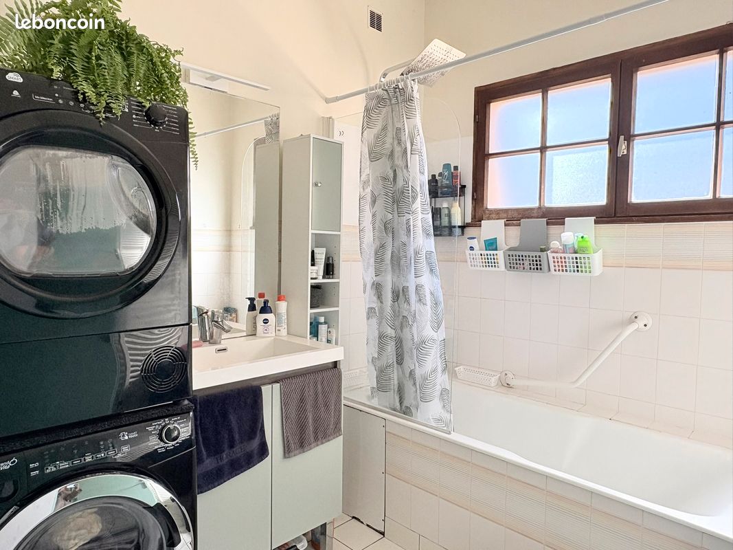 Maison 4 pièces 104 m² · à Amiens · 104 m² · 850 €/mois