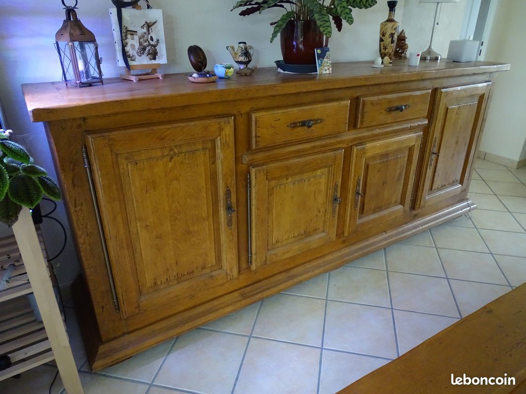 Buffet bas chêne massif 4 portes (image 2)