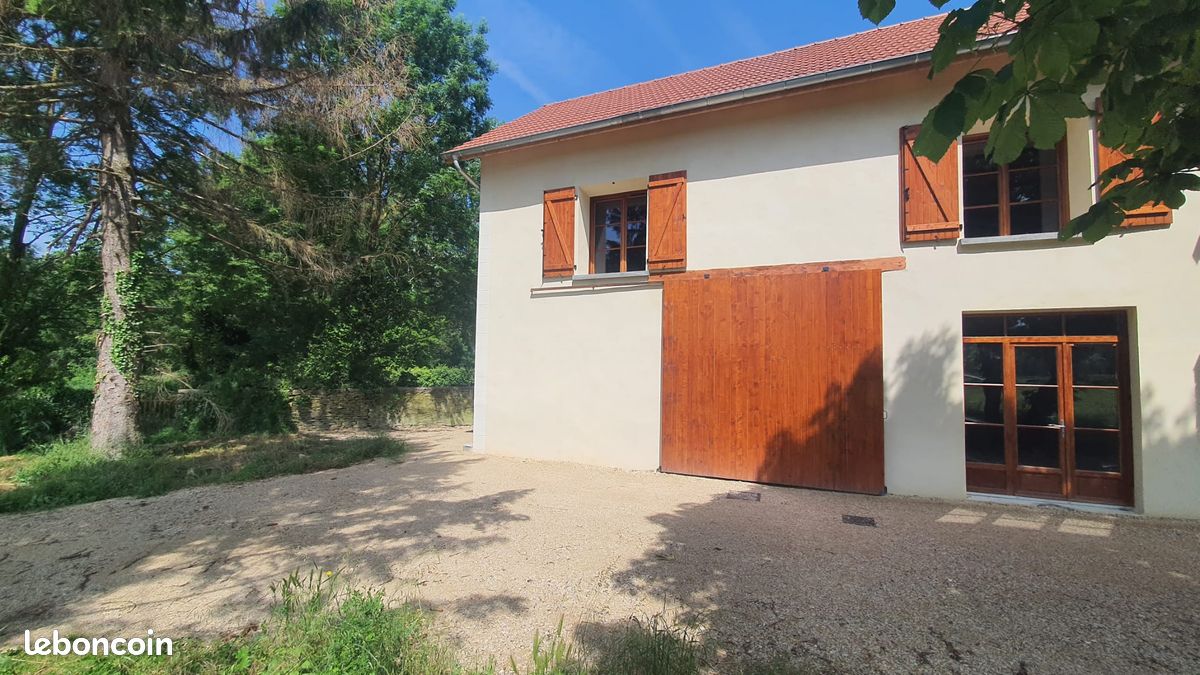 Maison 4 pièces 110 m² · à Crémieu · 110 m² · 274 500 €