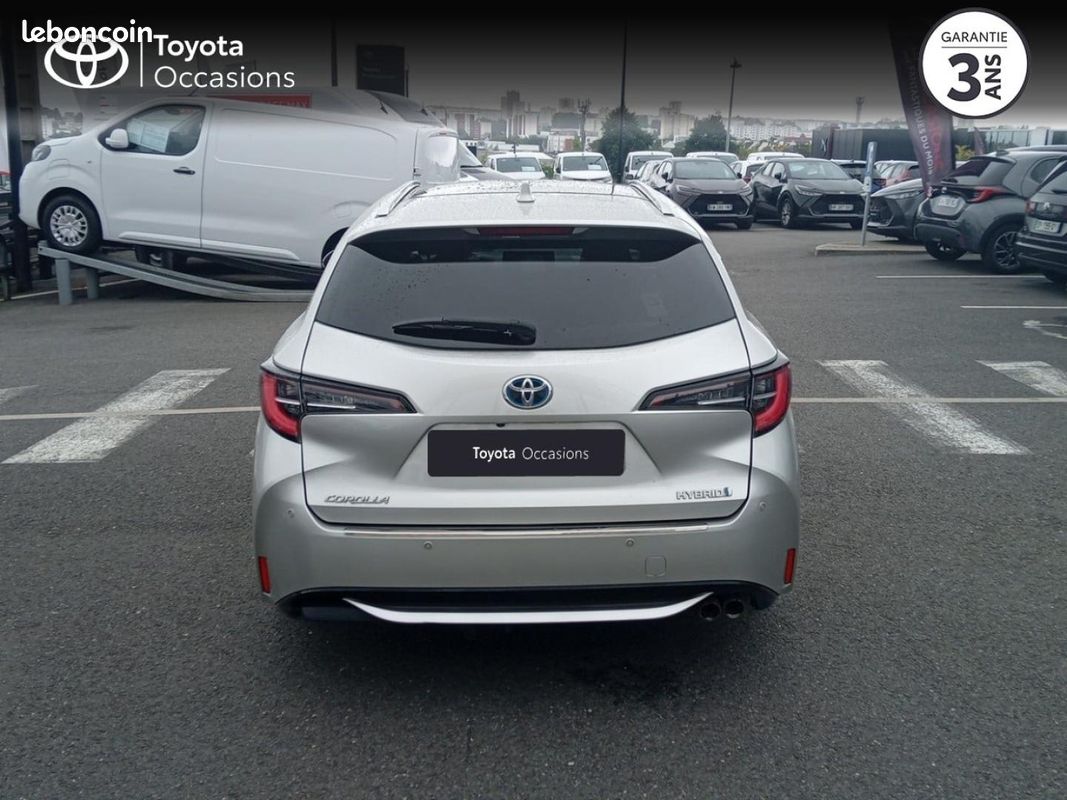 Toyota Corolla Touring Spt 184h Design MY21 (image 27)