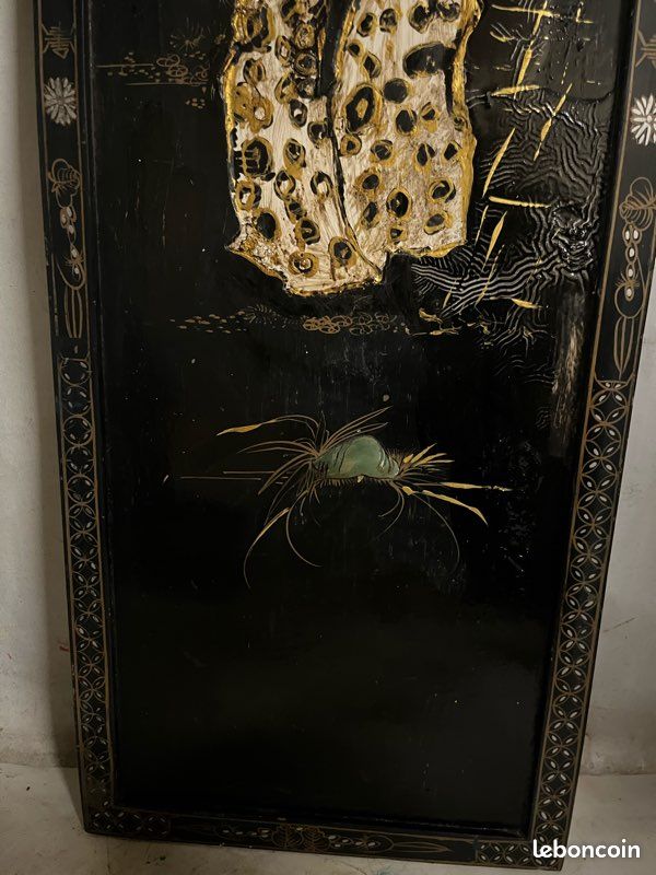 Panneau asiatique ancien en bois laqué noir – incrustations de pierres vers 1930 (image 3)