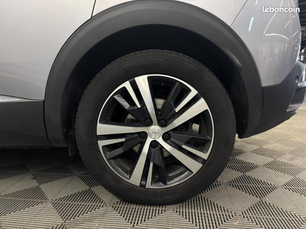 Peugeot 3008 BlueHDi 130ch S&S EAT8 GT (image 12)