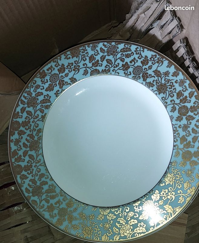 7 Assiette plate Villeroy et Boch Aureus rarement disponible env. 28 cm. Neuf et jamais utilisé (image 1)