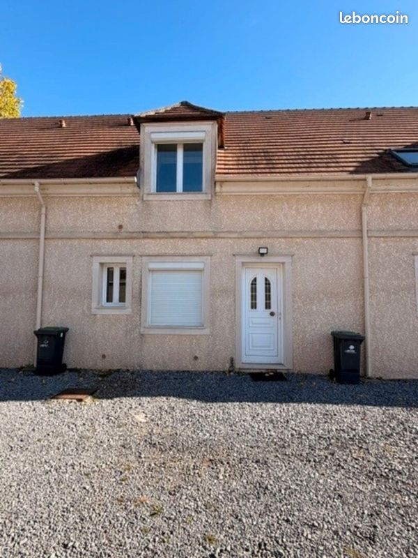 Appartement 4 pièces 82 m² · à Erquinvillers · 81,8 m² · 850 €/mois