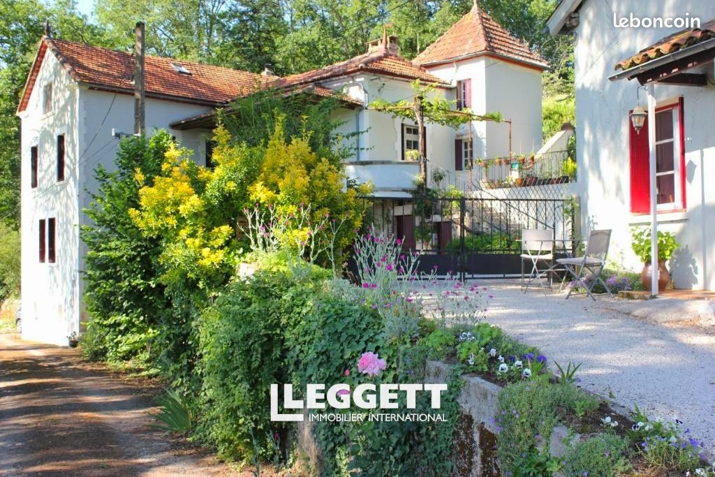 Maison 13 pièces 180 m² · à Luzech · 180 m² · 565 000 €