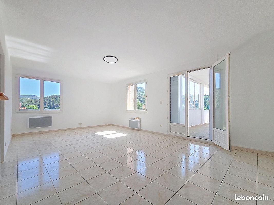 Appartement 4 pièces 94 m² · à Lamalou-les-Bains · 94 m² · 118 000 €