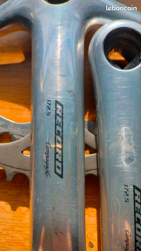 Axe pédalier Campagnolo record piste 109mm