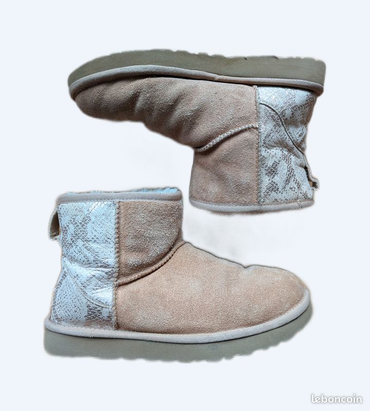 Boots fourrées en cuir ugg (image 1)