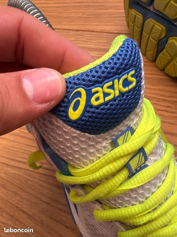 Asics GT-2000 Blanc Bleu Jaune Fluo - Chaussures Running Femme T36 EU / US 5.5 (image 5)