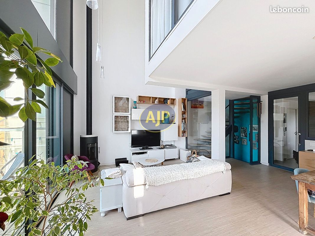Maison 4 pièces 132 m² · à Le Haillan · 132 m² · 450 000 €