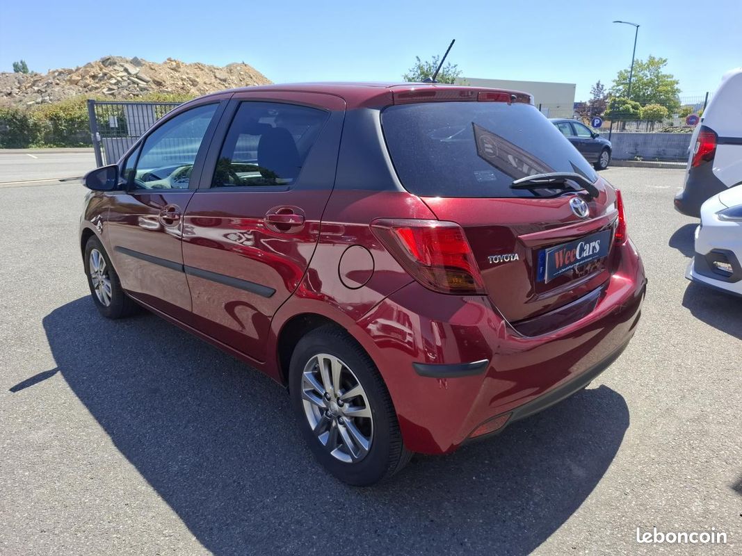 Toyota yaris 1.3 vvti 100 dynamic cvt bva (image 13)
