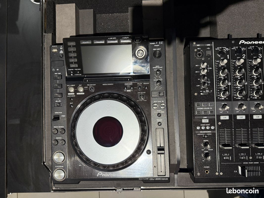 régie mix 12 pouces djm400 EVAS Flight case, Flight régie