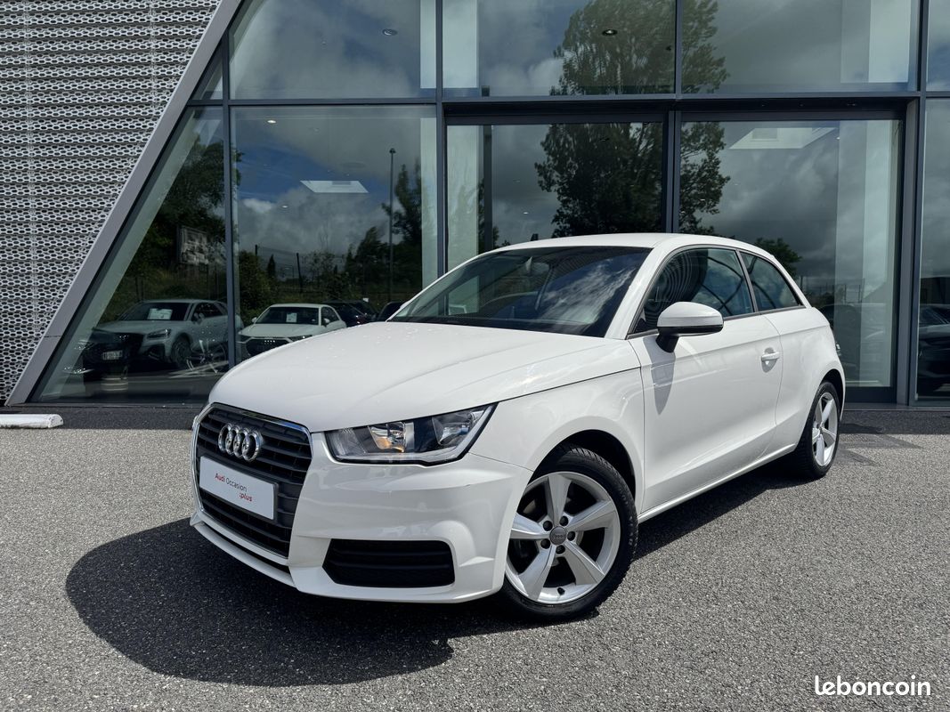 AUDI A1 1.0 TFSI ultra 95 Ambiente (image 1)