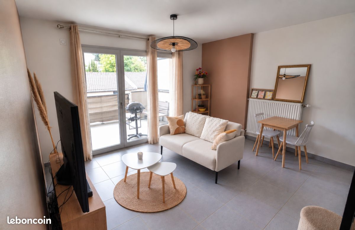 Appartement 2 pièces 43 m² · à Bourgoin-Jallieu · 43 m² · 159 000 €