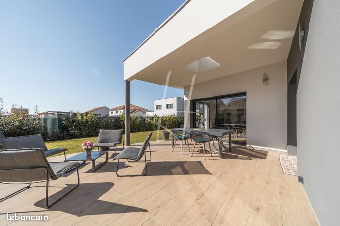 Villa 5 pièces 138 m²