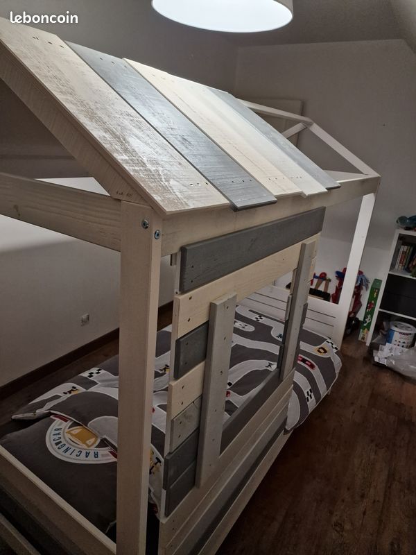 Lit cabane enfant avec porte coulissante BUT SIA 2 90*190 (image 2)