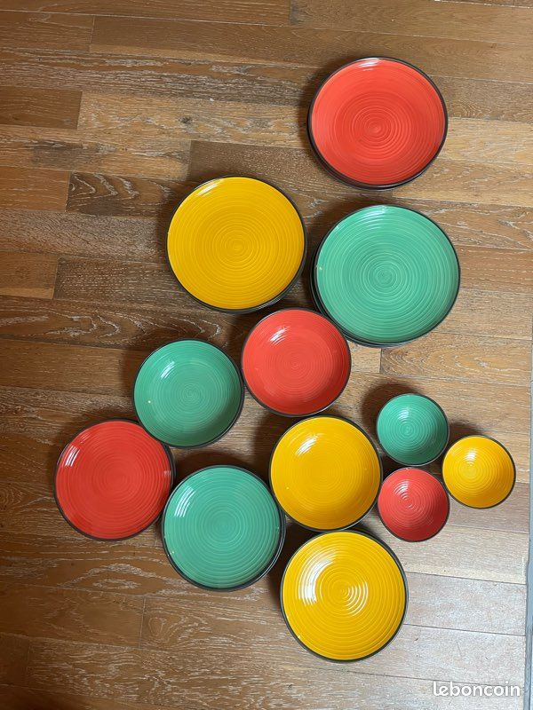 Set vaisselle colorée Maison du Monde (image 1)