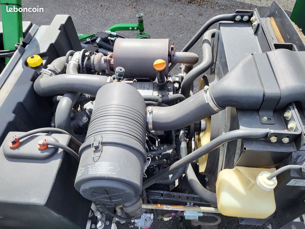 Tondeuse 3 plateaux Jon Deere 1600 Wam (image 4)