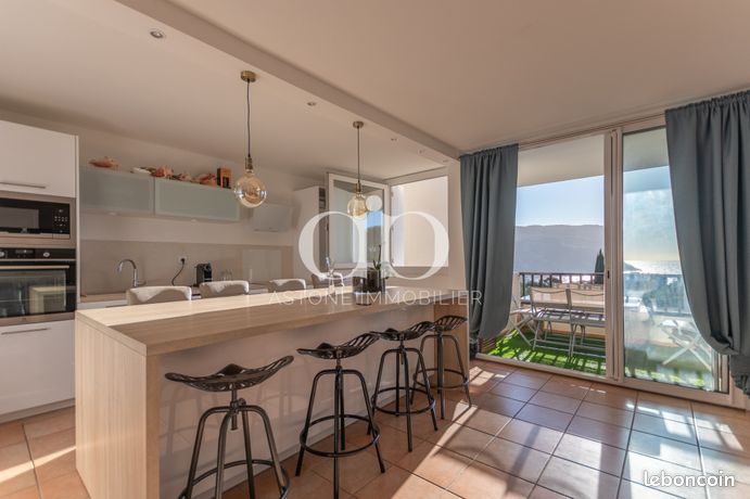 Appartement 2 pièces 62 m²