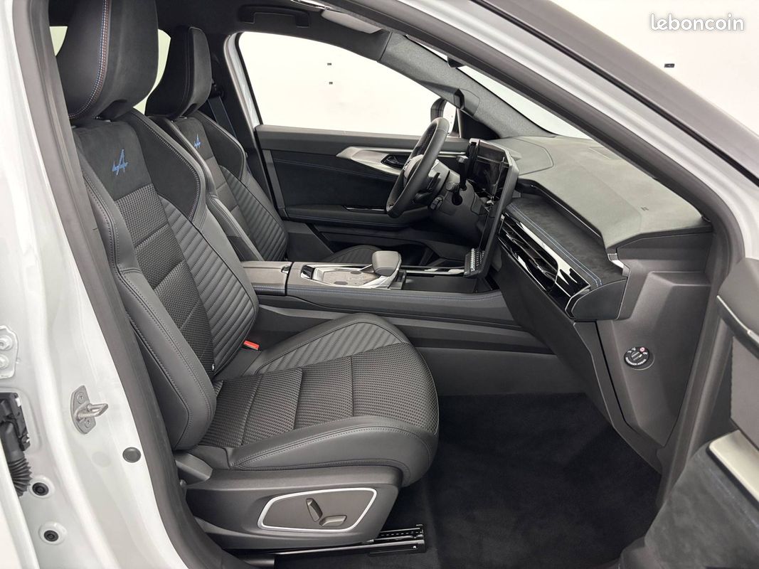 RENAULT Austral full hybrid E-Tech 200 ch Esprit Alpine (image 14)