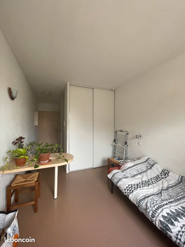 Beau Studio résidence étudiante University Meissonier - Limoges 87000 Aurence-Cognac Cité U. Beaublanc (image principale 7)