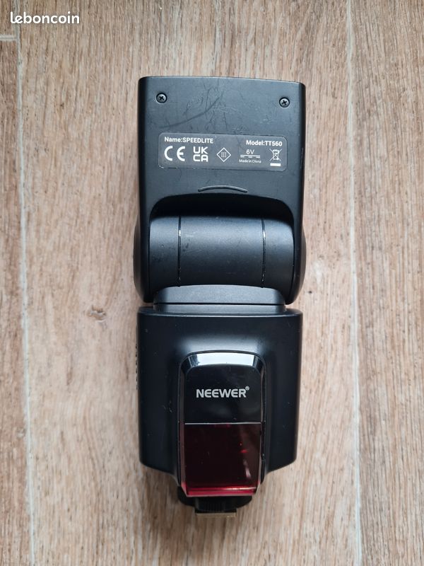 Neewer Speedlite TT560 Shoe Mount Flash
