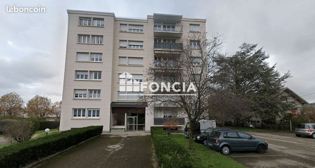 Appartement 4 pièces 80 m² · à Bourgoin-Jallieu · 80 m² · 930 €/mois