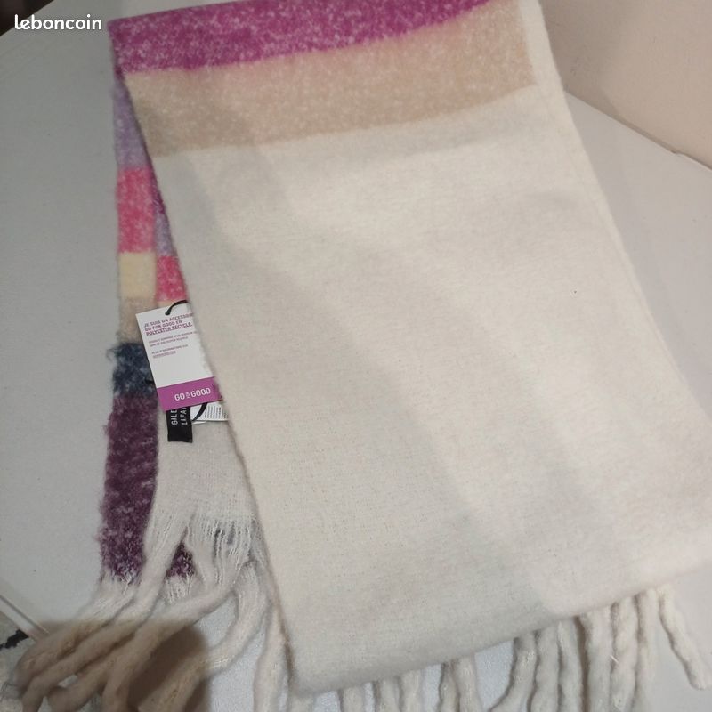 Écharpe Lafayette Collection N7 - Multicolore, Occasion En Bon état