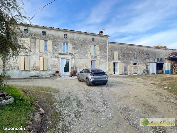 Maison de village 5 pièces 150 m²
