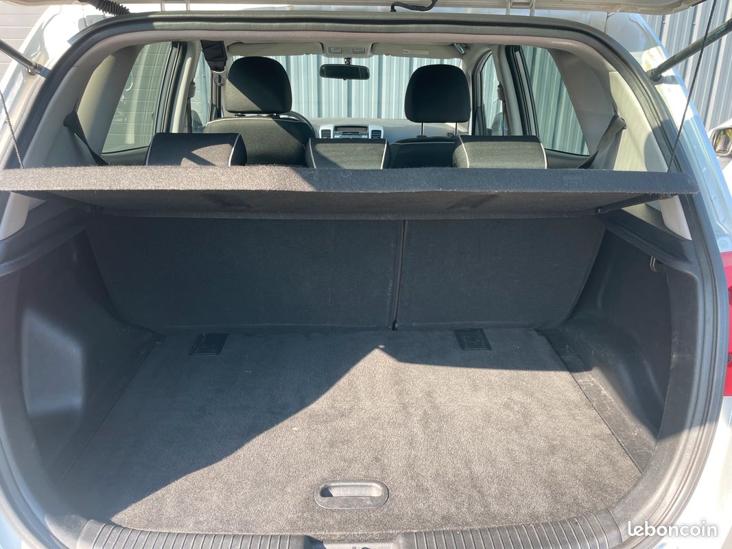 Kia Venga 1.6 Active 125 (image 5)