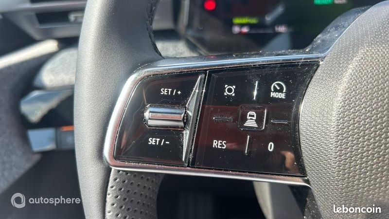 Renault Clio 1.8 E-Tech 160ch full hybrid Techno (image 16)